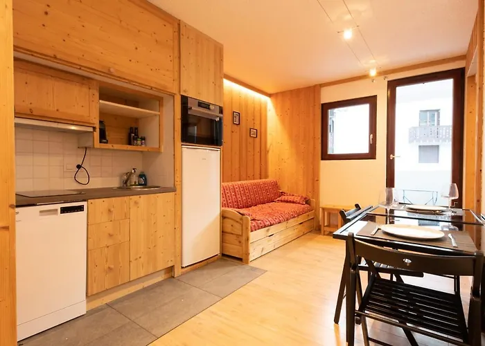 With Mountain View At The Foot Of Slopes Apartment Chamonix